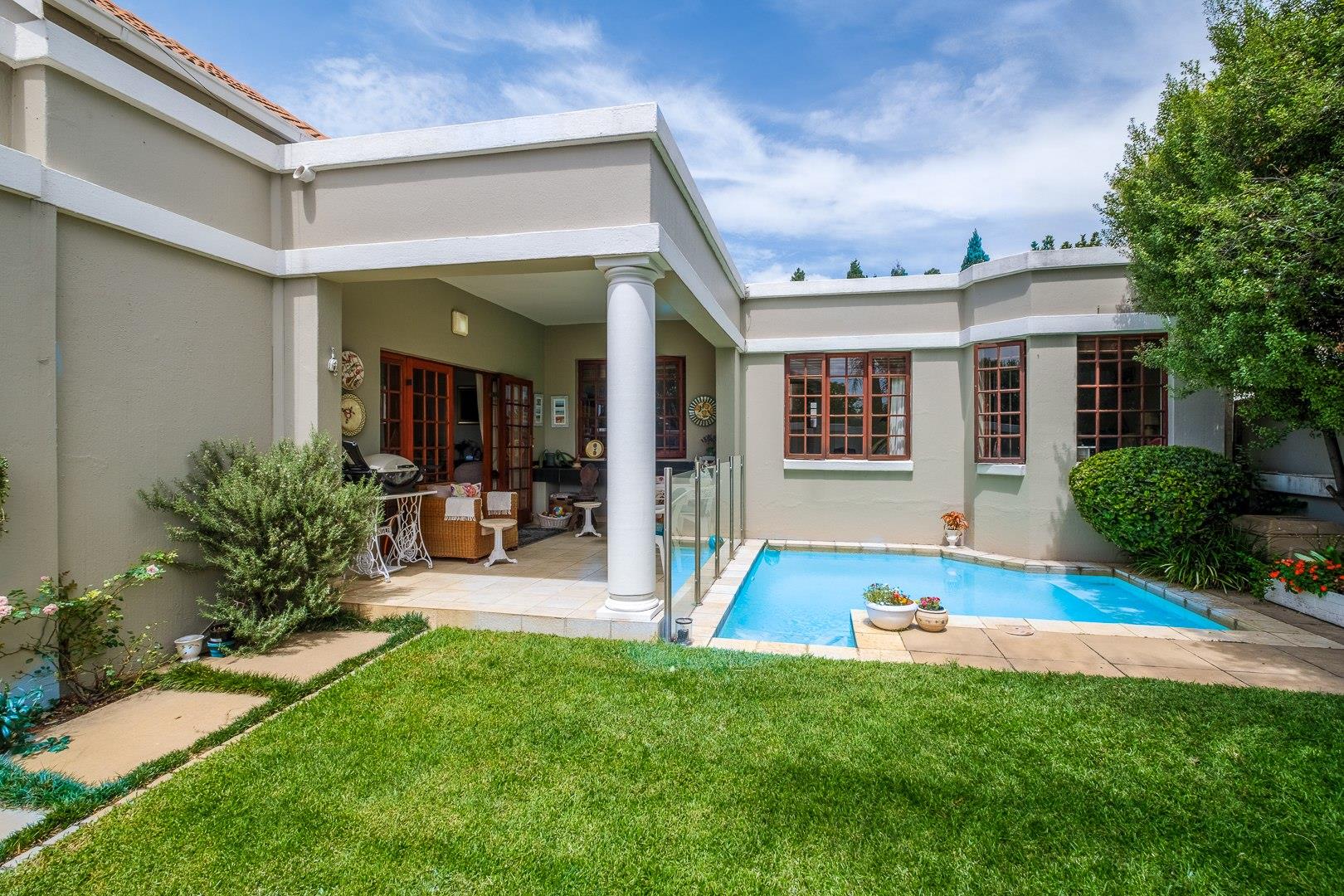 River Club, Sandton Property Property and houses for sale in River