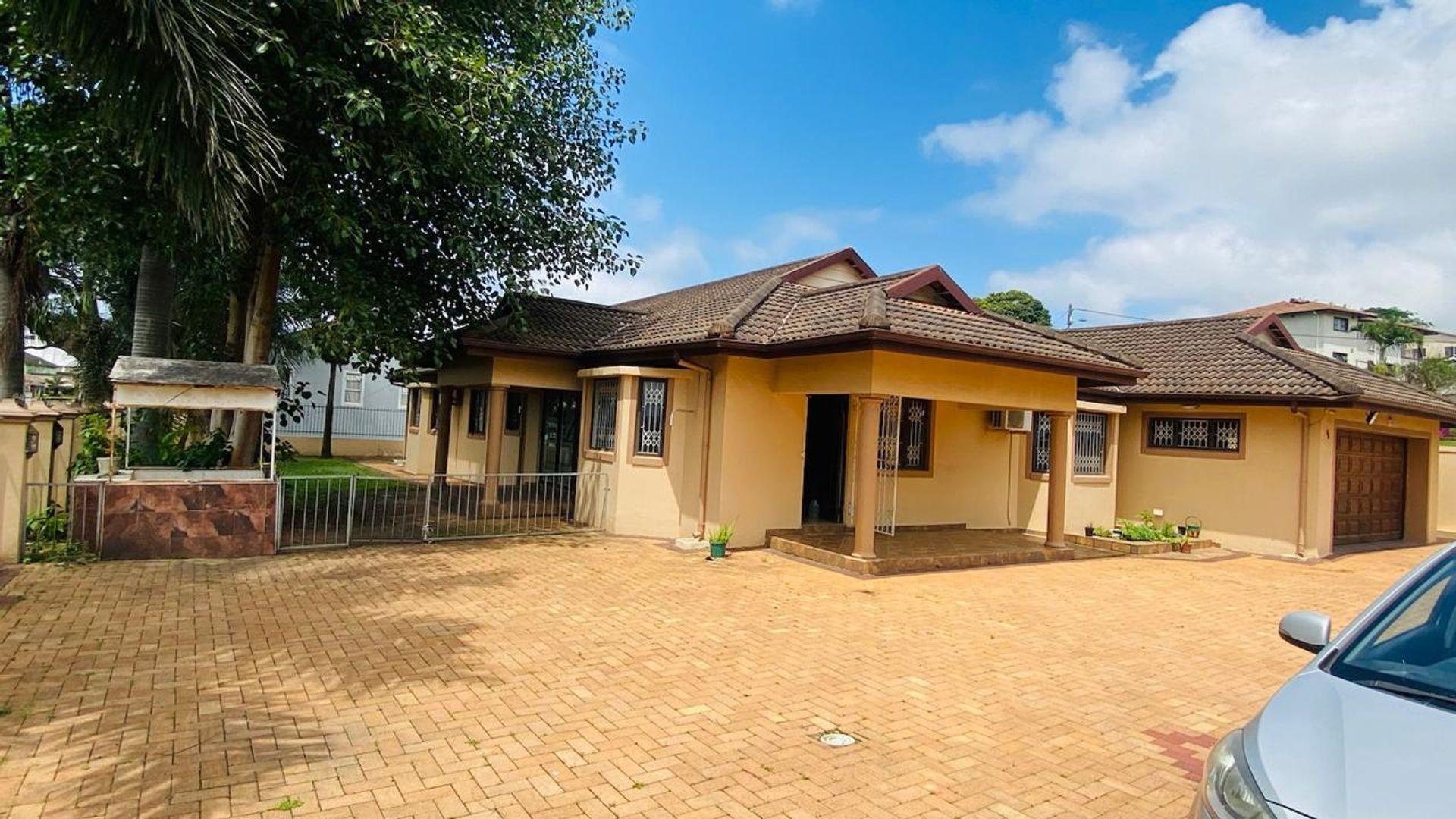 4 Bedroom House for sale in Avoca P24114049181