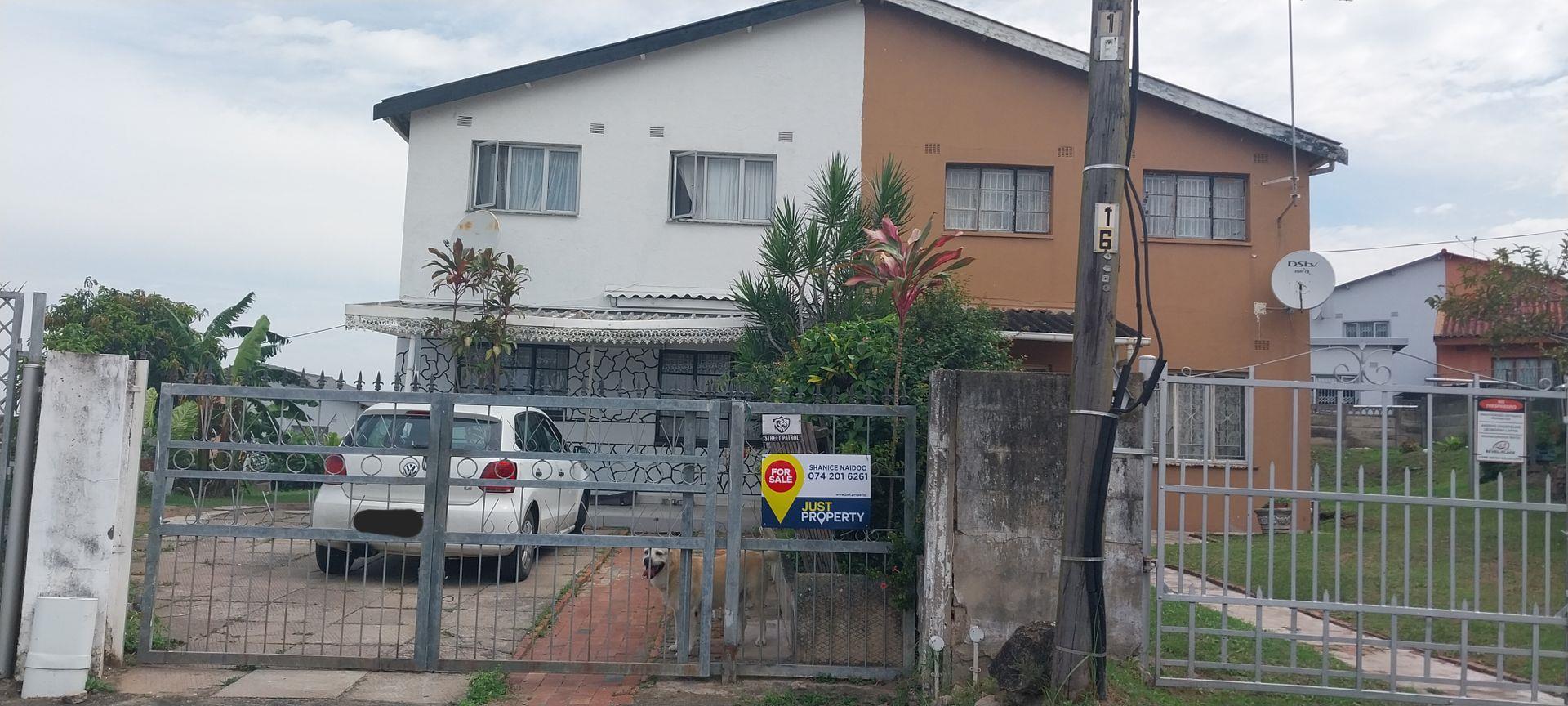 4 Bedroom House for sale in Moorton P24114049584