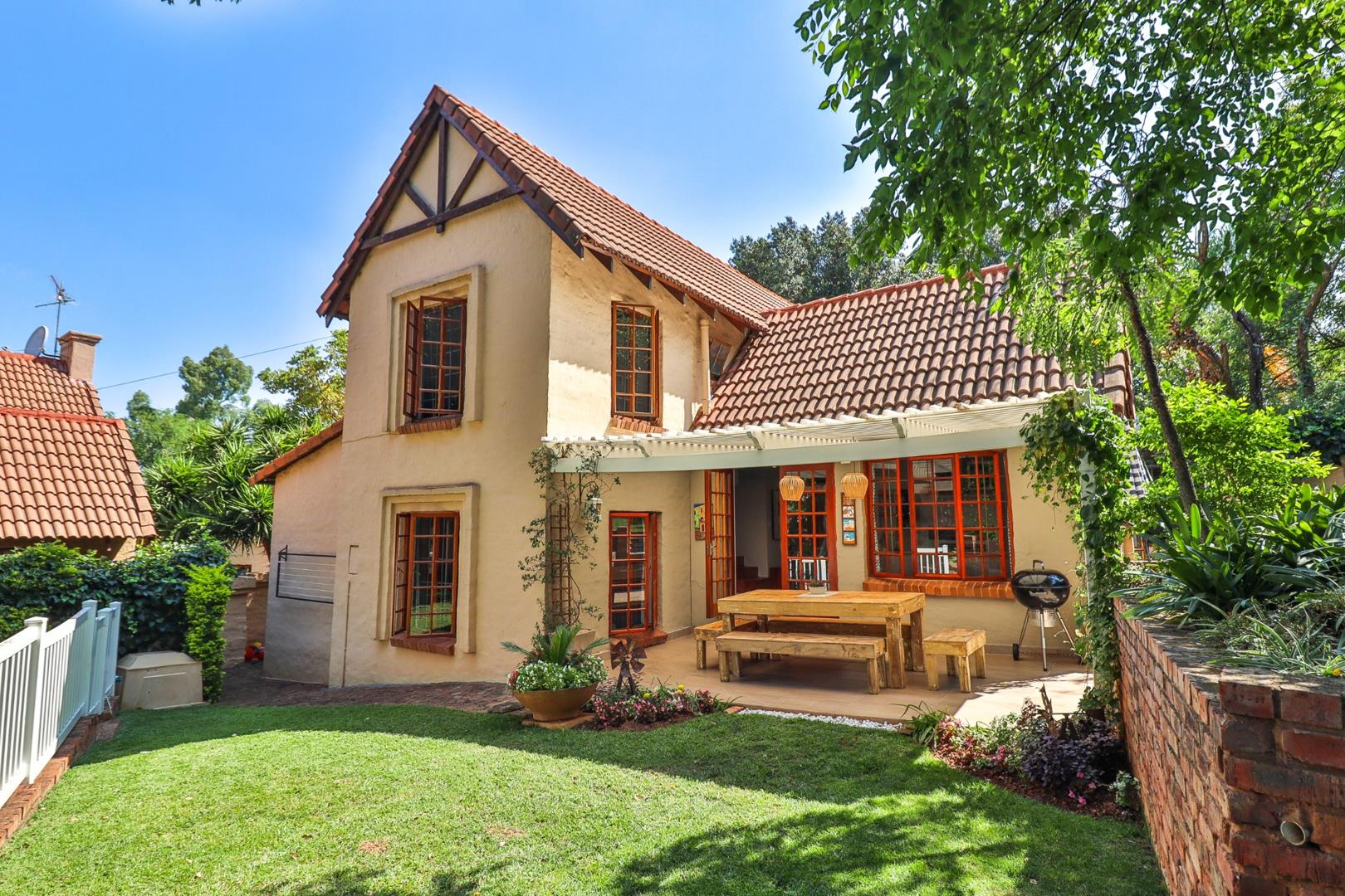 Faerie Glen Property Property and houses for sale in Faerie Glen