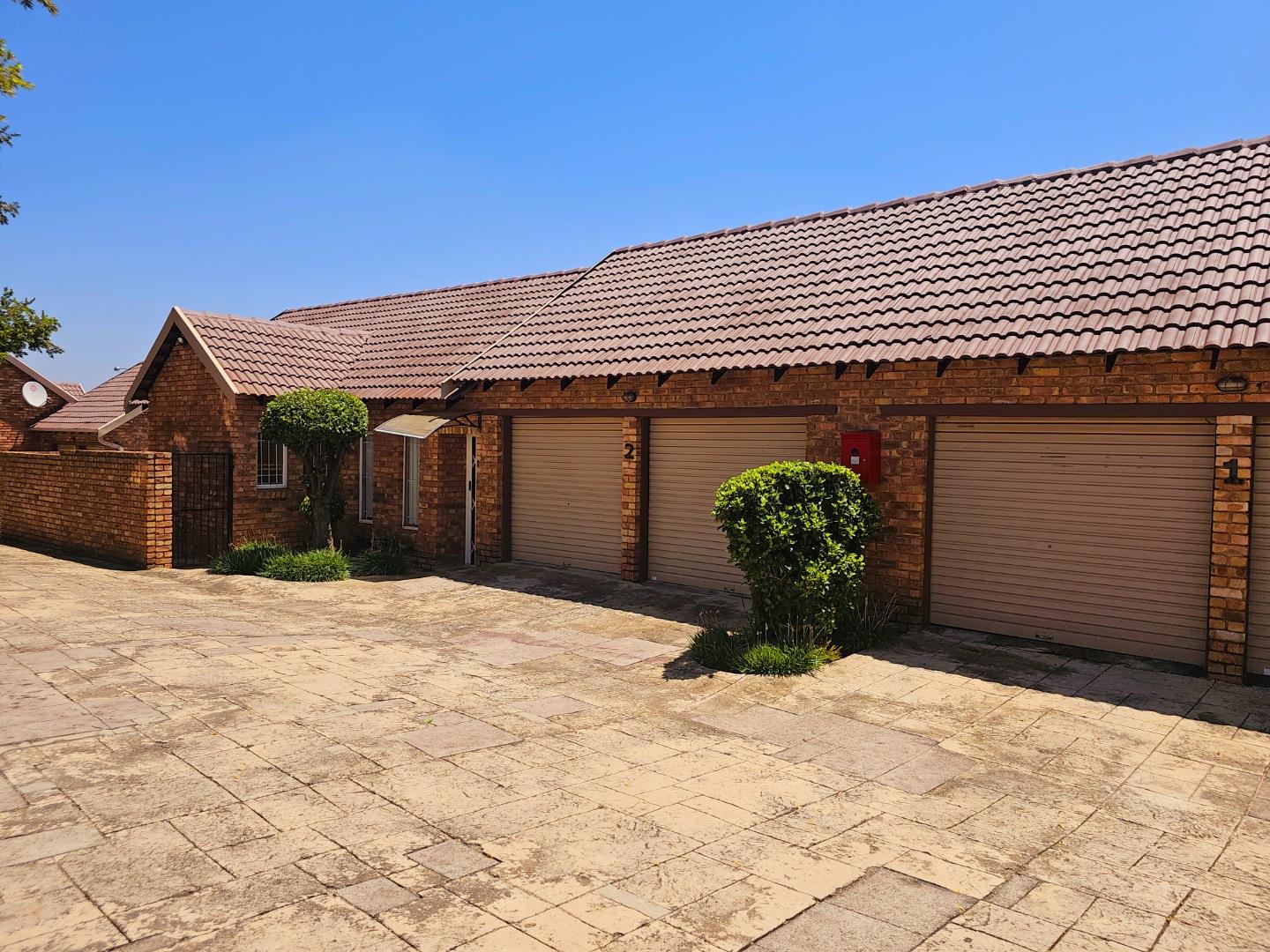 Brooklands Lifestyle Estate Property Property and houses for sale in