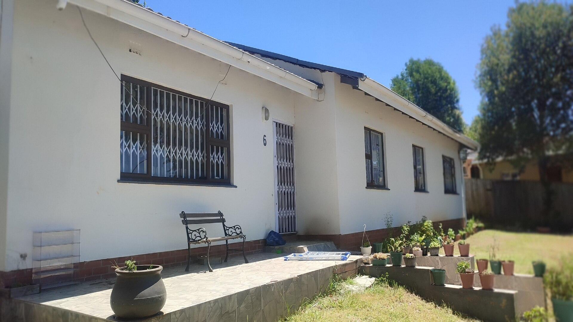 3 Bedroom House for sale in Kokstad 6 Le Roux Drive P24114053093
