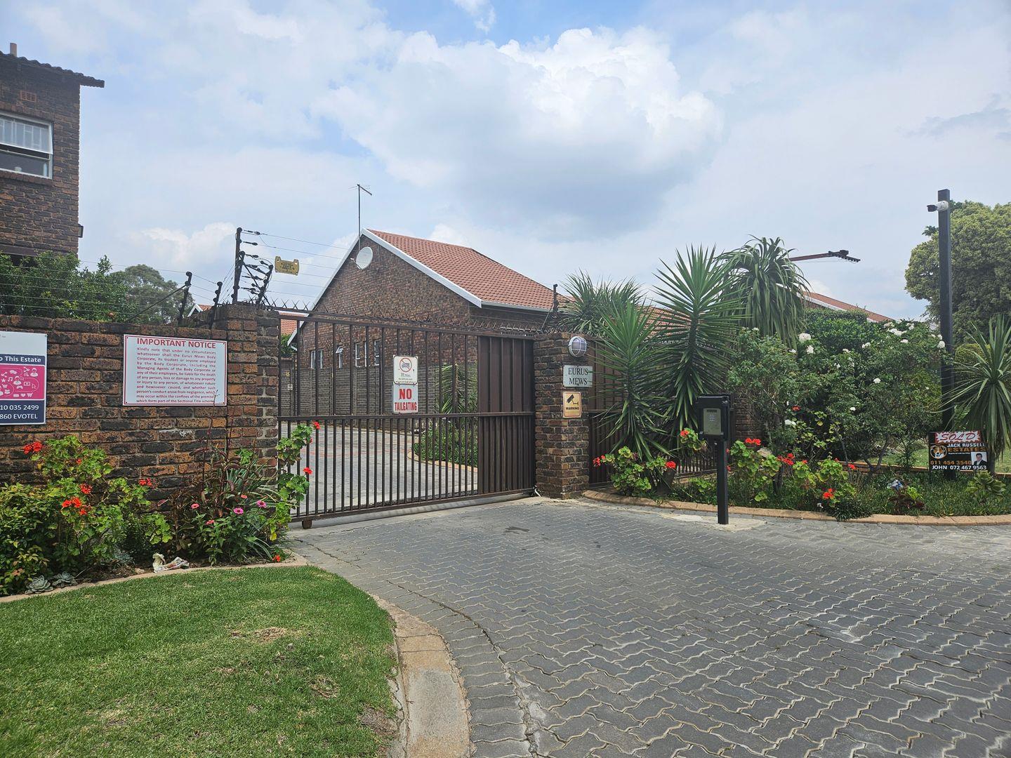 3 Bedroom Townhouse for sale in Eden Glen 64 Terrace Road, 14 Eurus