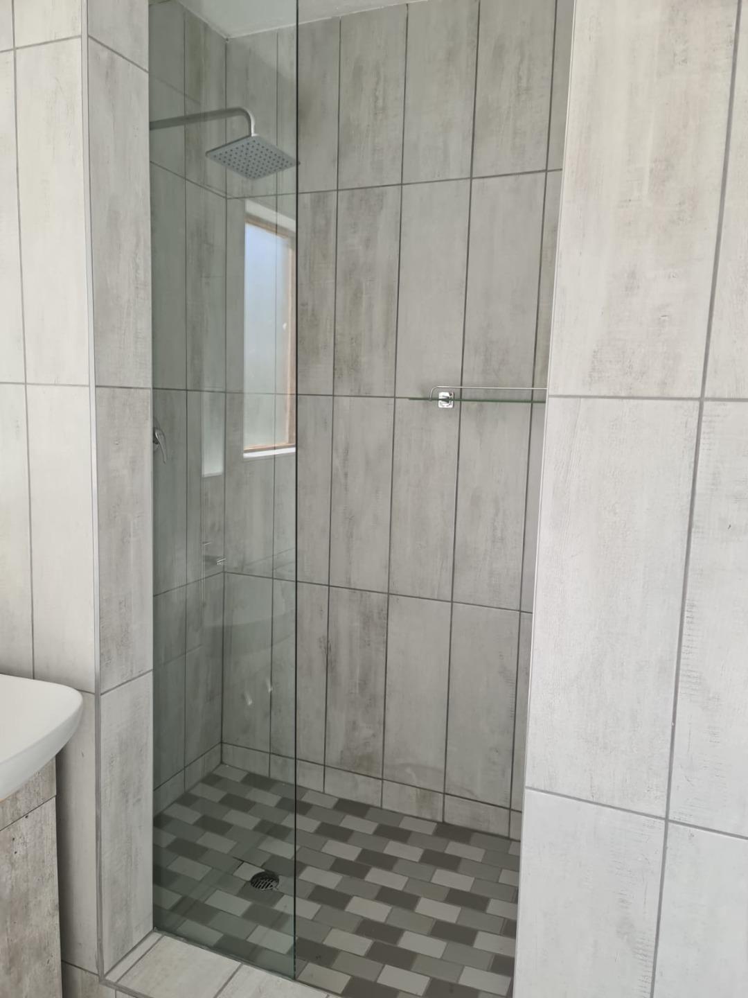 2 Bedroom Apartment / flat for sale in Dowerglen 2d Beech Avenue