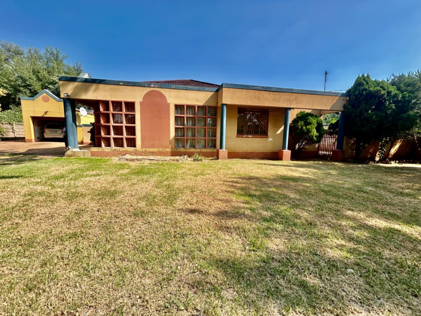 8 Bedroom House for sale in Peacehaven P24114055000