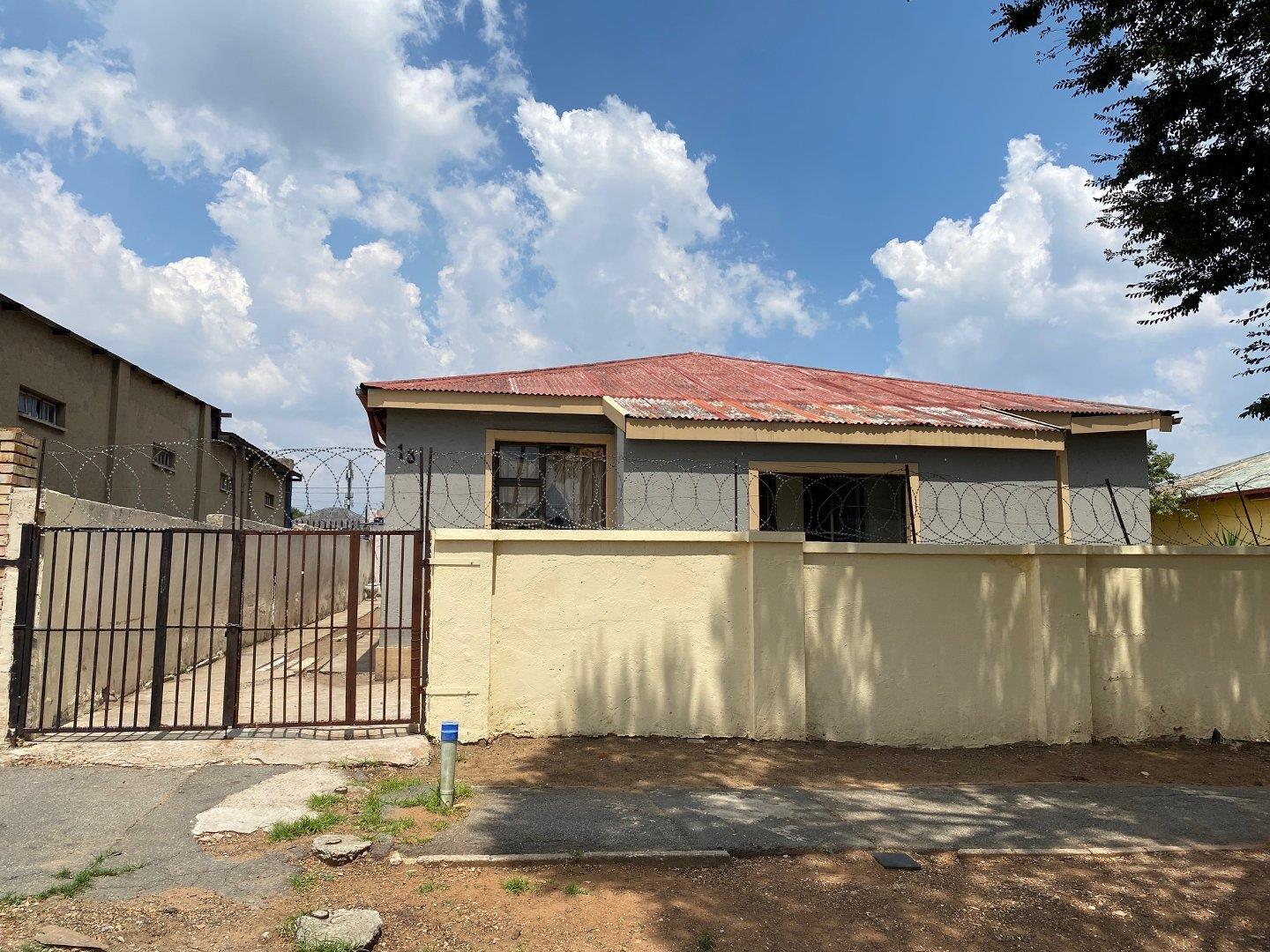 Forest Hill, Johannesburg Property Property and houses for sale in Forest Hill, Johannesburg