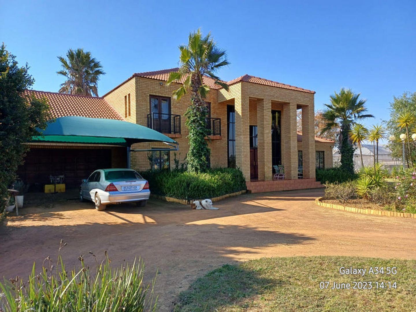 3 Bedroom House for sale in Grootfontein AH 126 Garsfontein P24