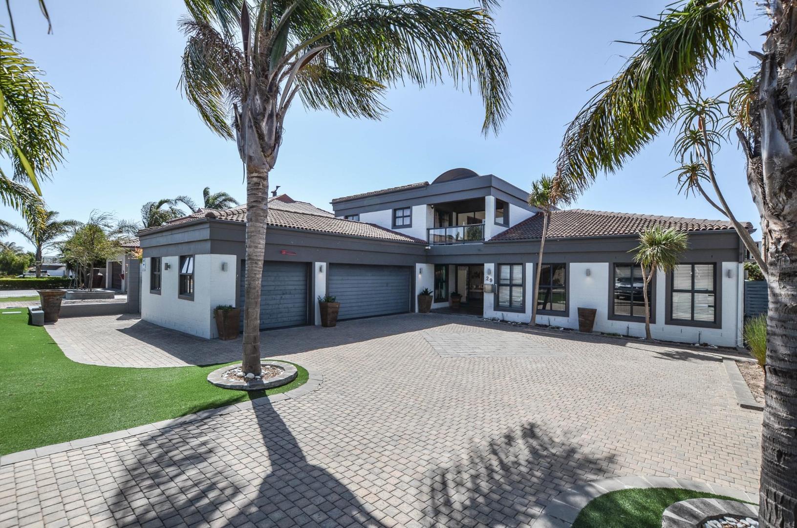 5 Bedroom House for sale in Kleinbron Estate P24114056488