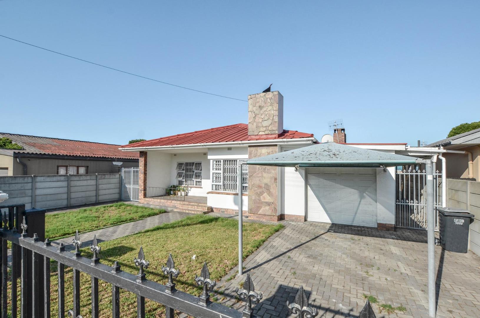 3 Bedroom House for sale in Goodwood Park P24114059249