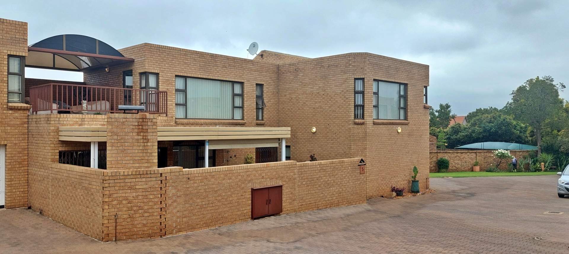 2 Bedroom Townhouse for sale in Meyersdal 13 Louise Harris Cres P24