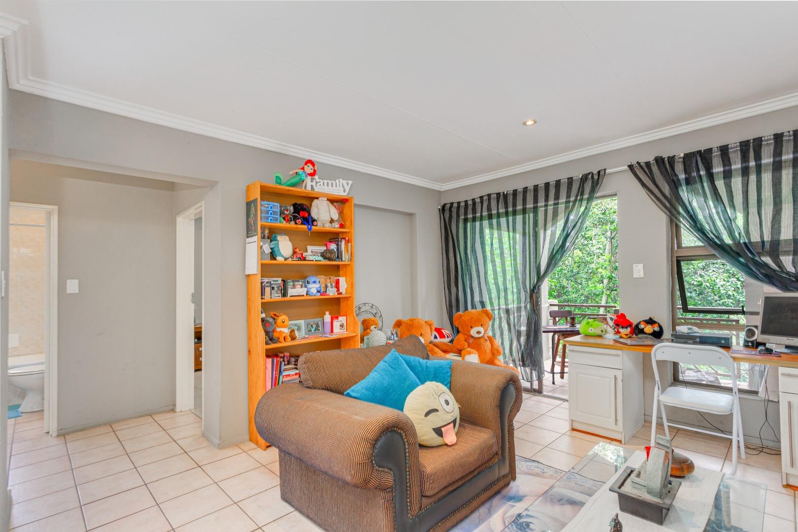 1 Bedroom Apartment / flat for sale in Fourways 82 Ss Riverside Lodge