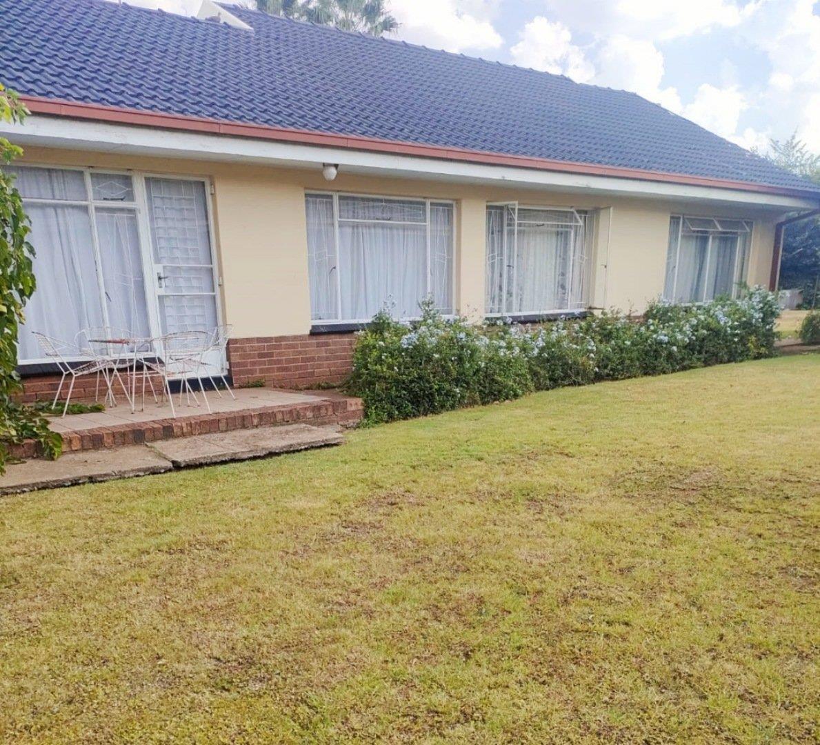 3 Bedroom House for sale in Arcon Park P24114061010