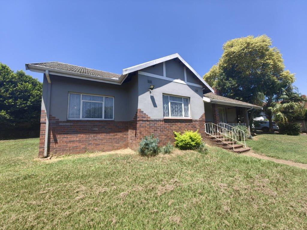 3 Bedroom House for sale in Scottsville P24114061098