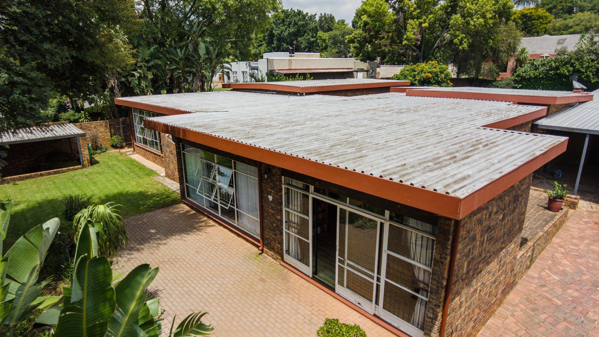 5 Bedroom House for sale in Wingate Park P24113991588