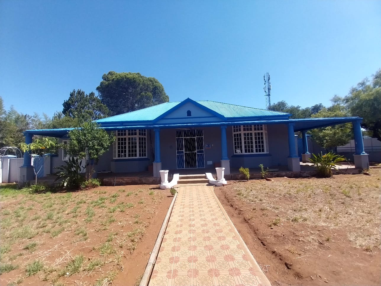 4 Bedroom House for sale in Klisserville P24114063705