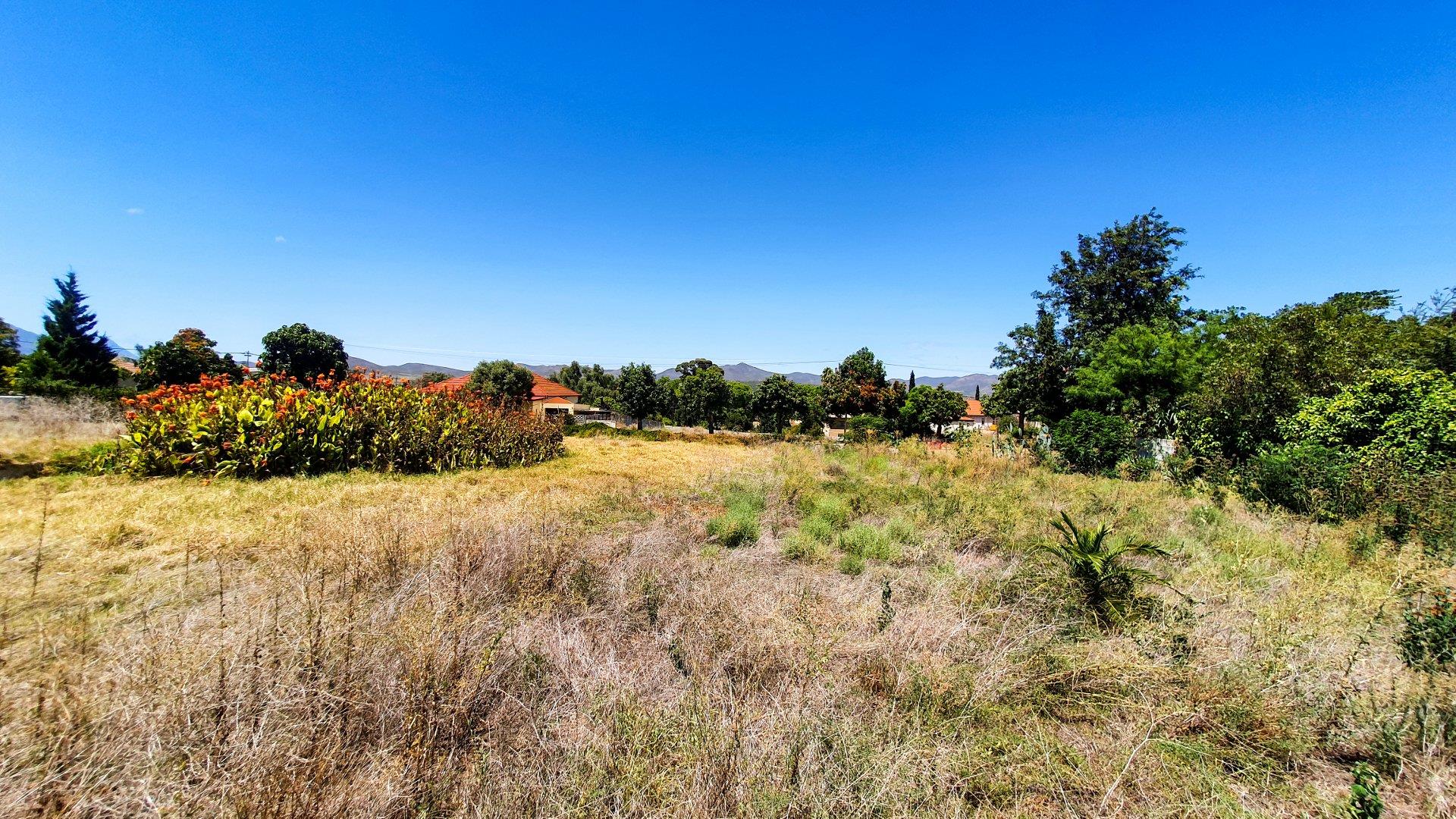 Vacant land / plots for sale in Ashton Ashton Property