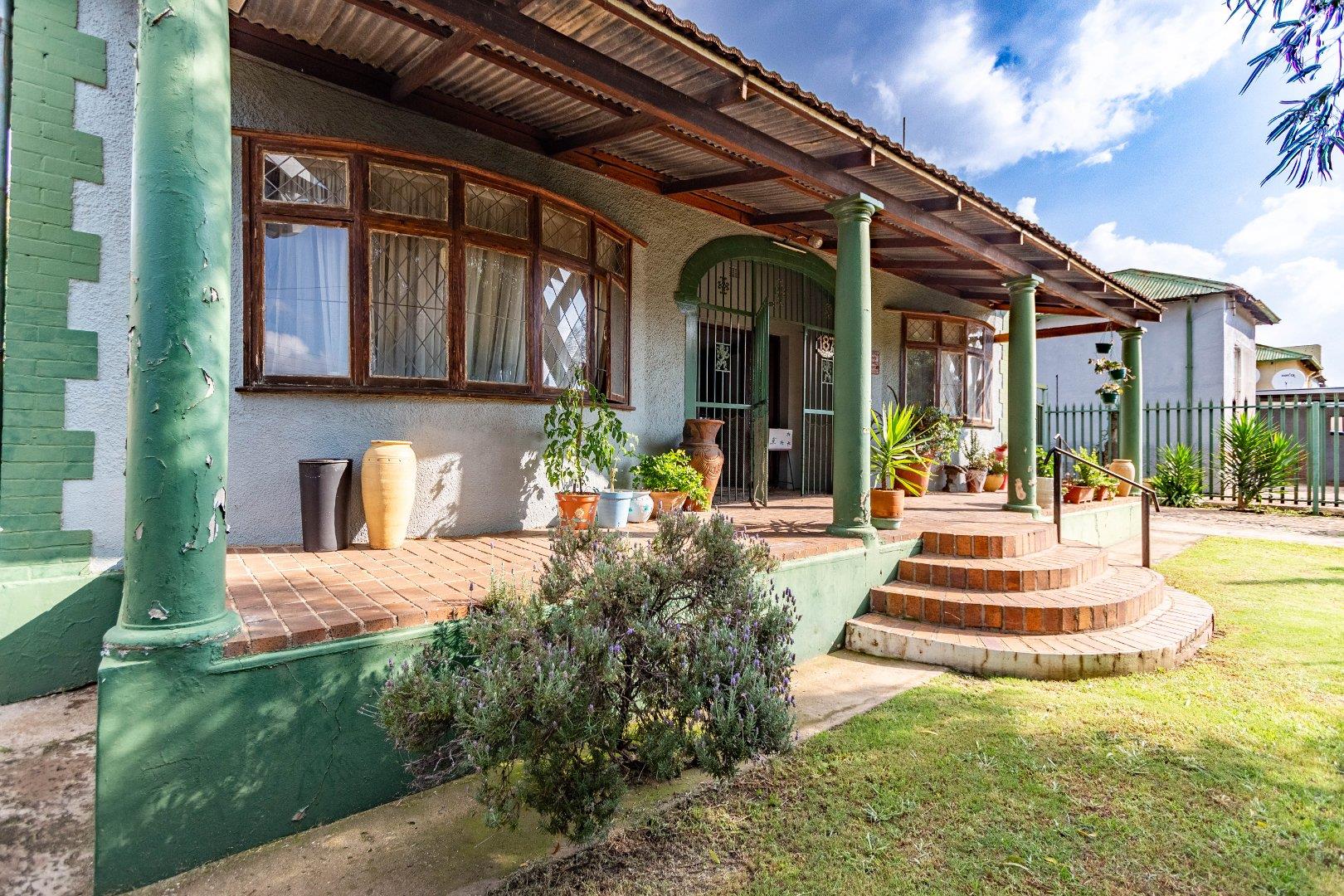 3 Bedroom House for sale in Benoni Central P24114064300