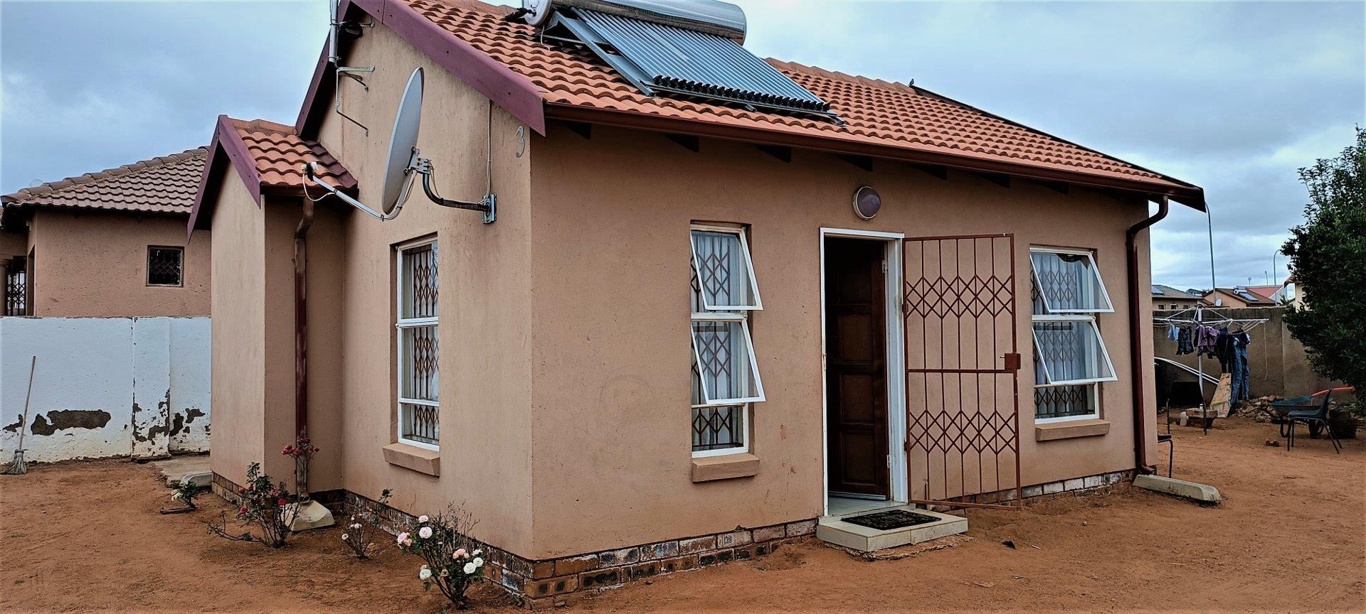 2 Bedroom House for sale in Southern Gateway P24114064831