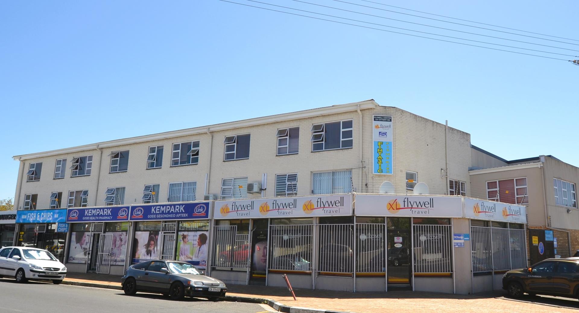 Wynberg, Cape Town Property Apartments / flats for sale in Wynberg