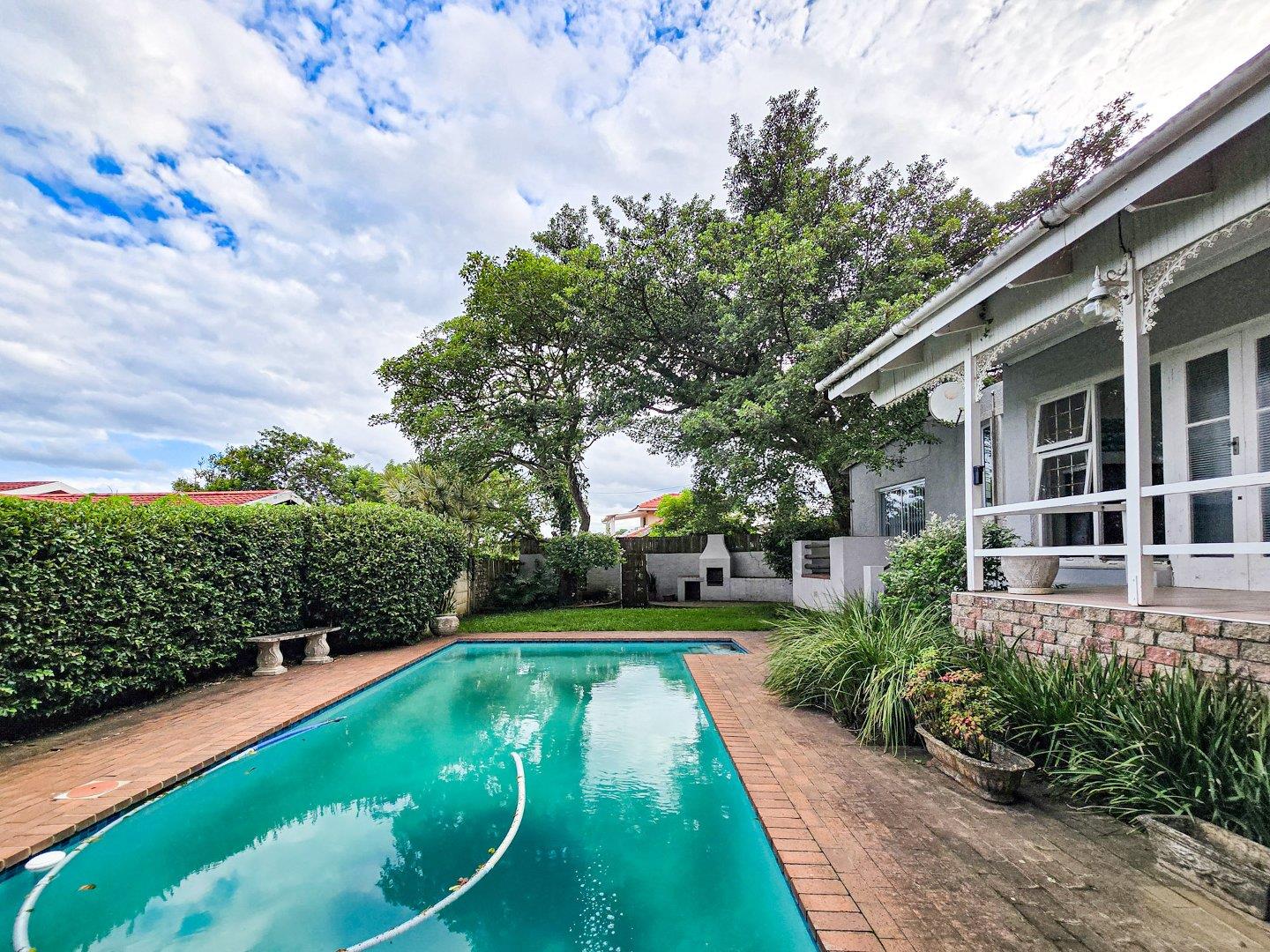 3 Bedroom House for sale in St Michaels On Sea P24114066809