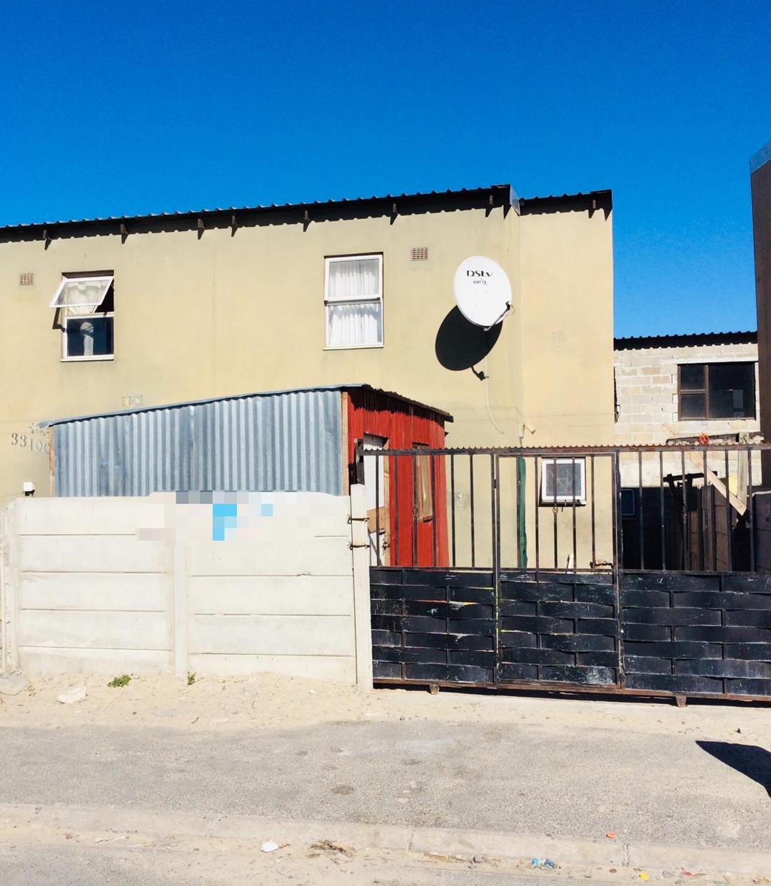 2 Bedroom Apartment / flat for sale in Mfuleni P24114068086