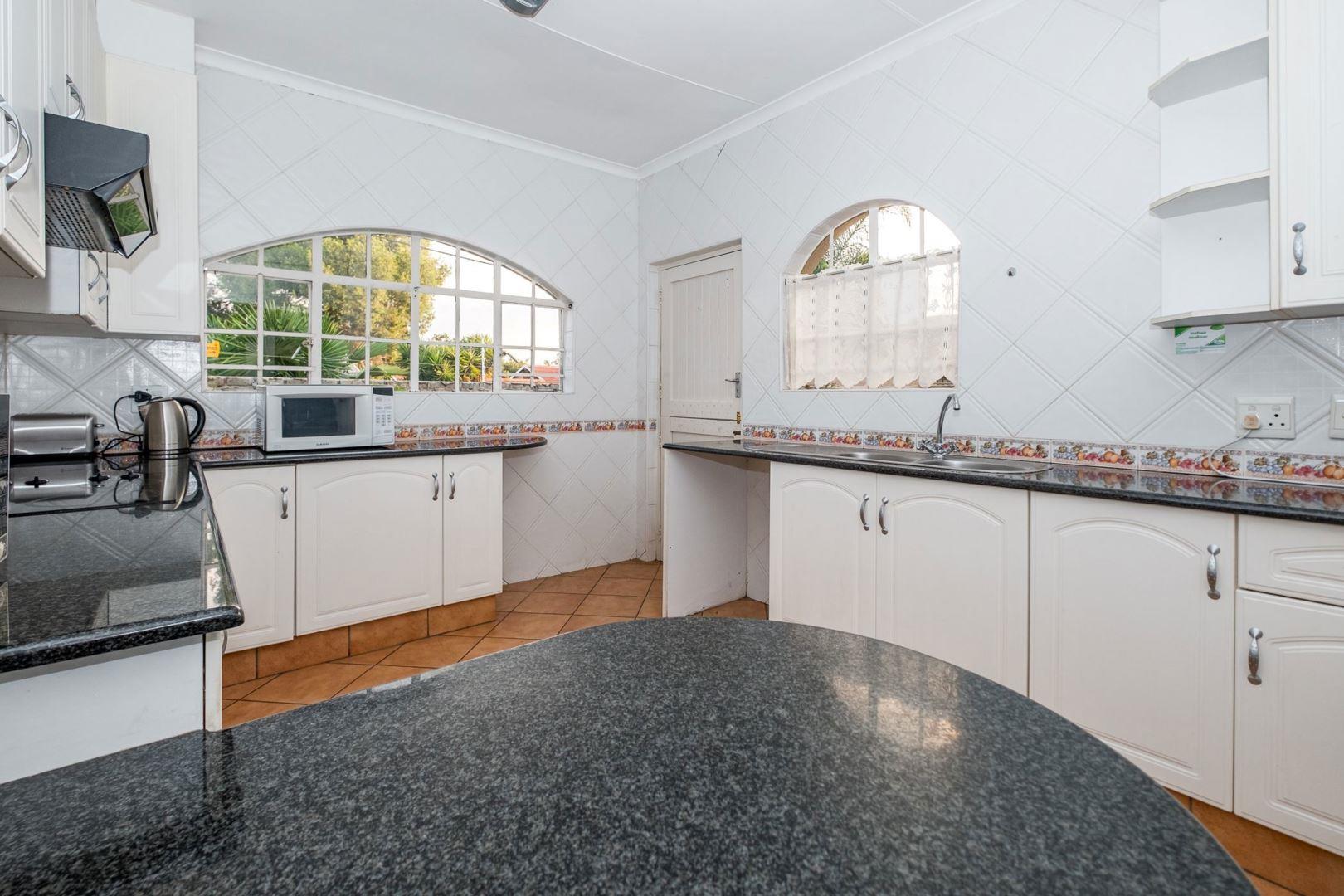 Highway Gardens Property Property and houses for sale in Highway