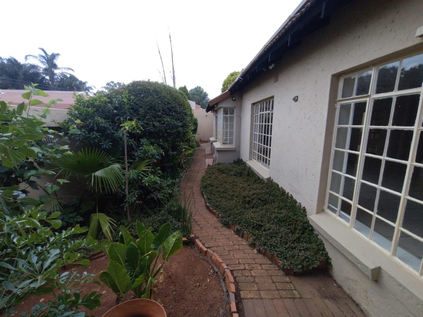 1 Bedroom Apartment / flat to rent in Bedfordview P24114068743