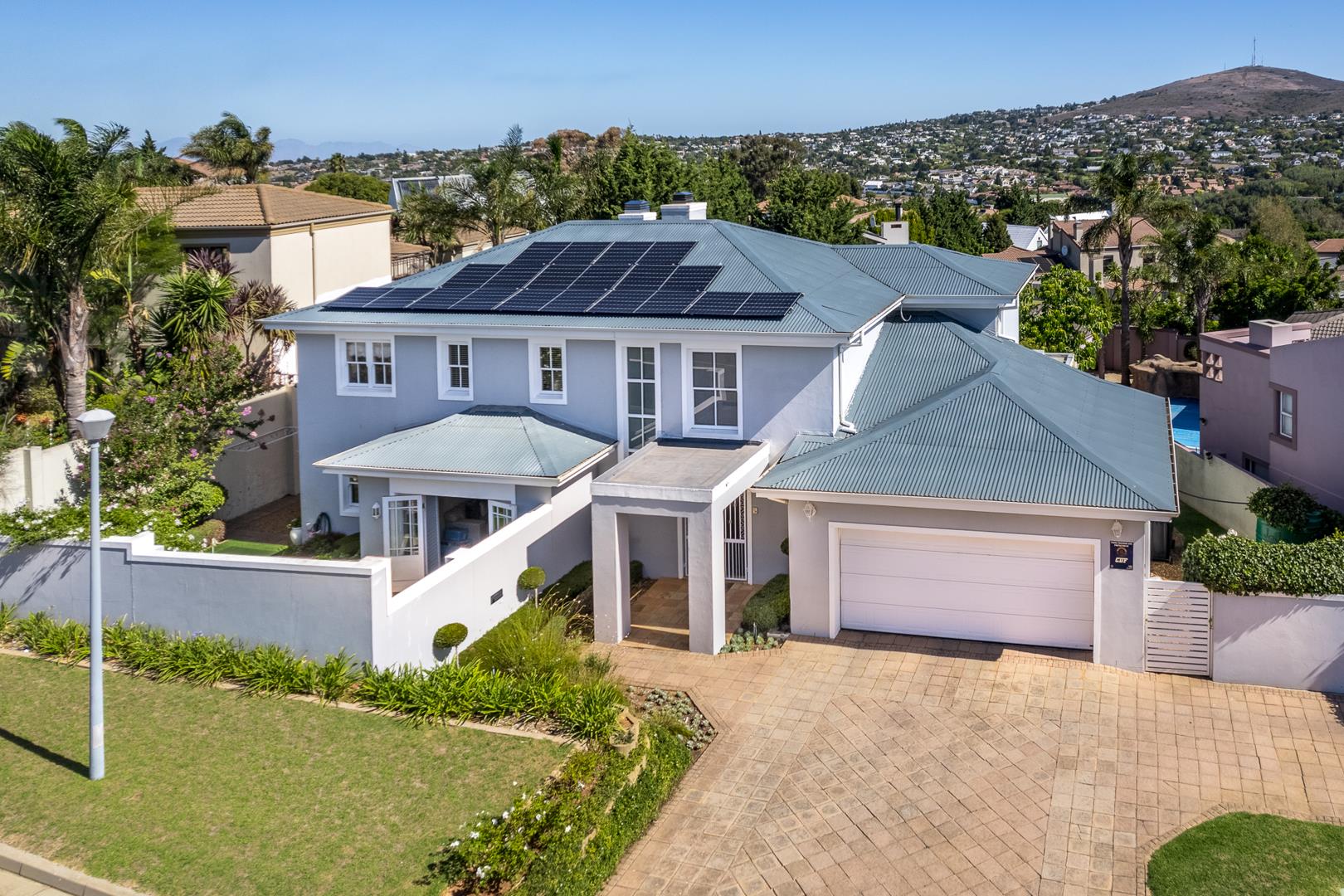 Van Riebeeckshof Property Property and houses for sale in Van