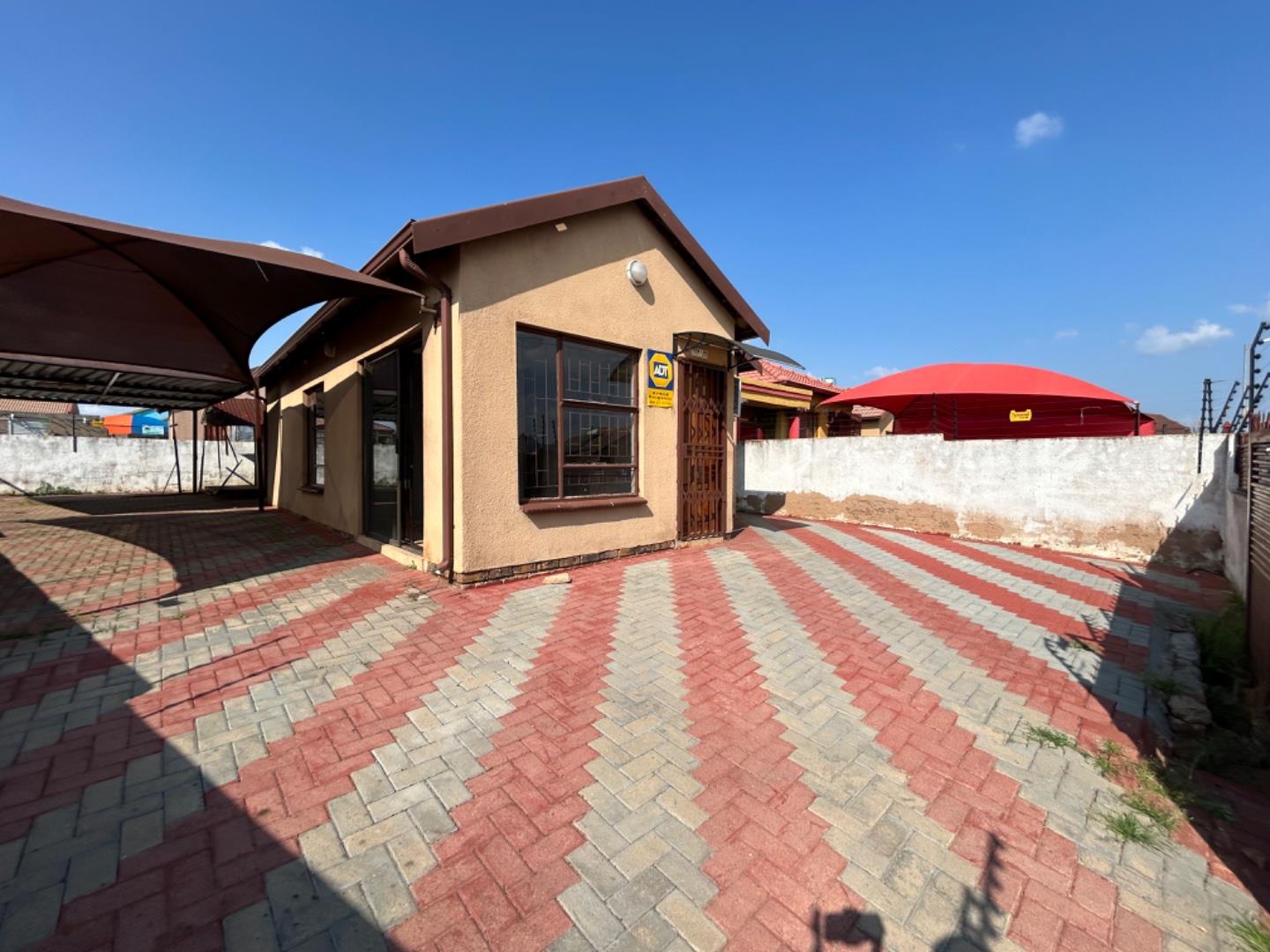 3 Bedroom House for sale in Soshanguve VV P24114068765