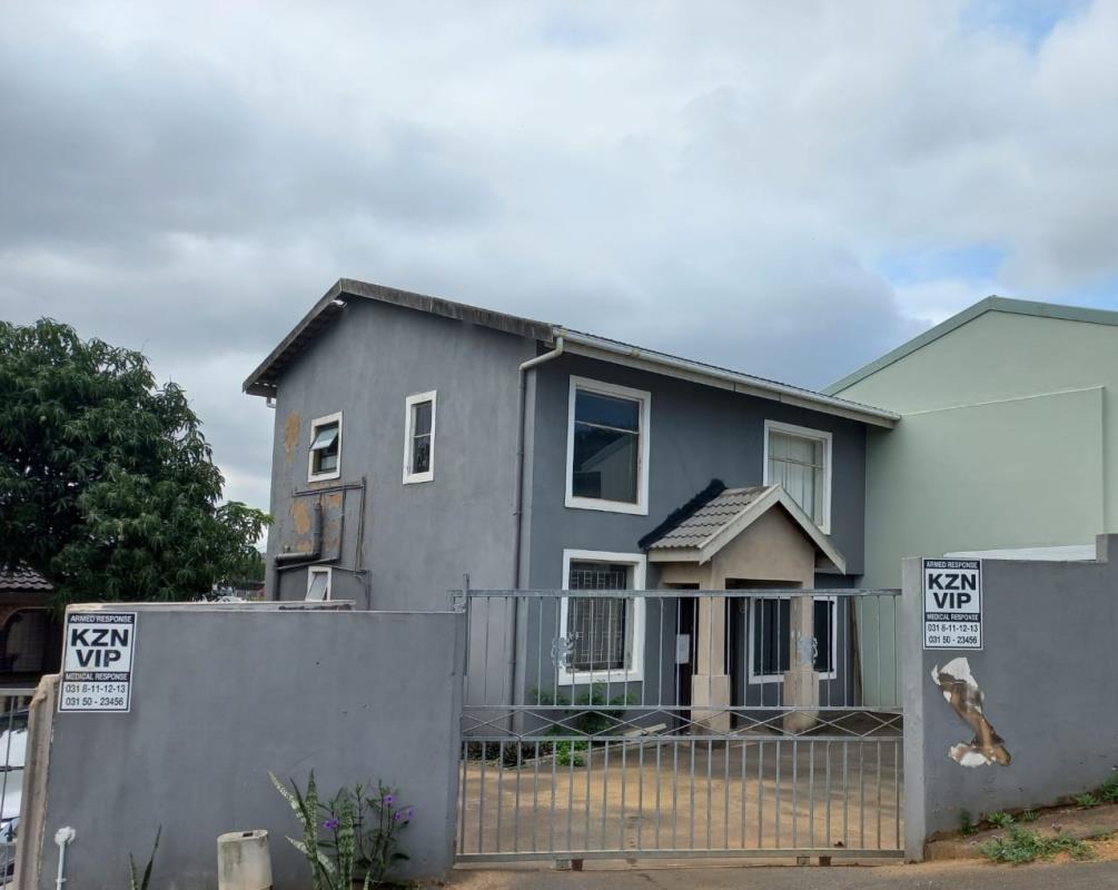 4 Bedroom House for sale in Newlands West P24113980457