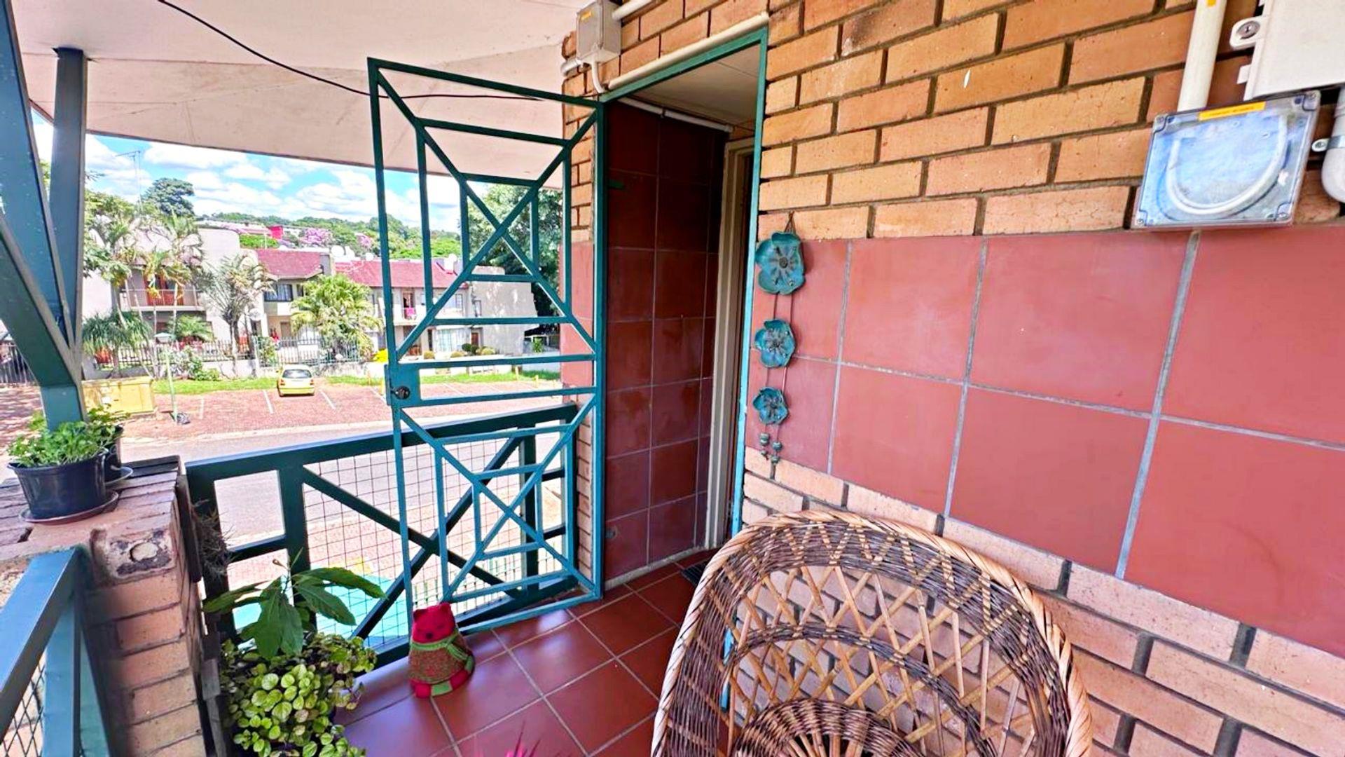 Property and houses to rent in White River White River Property