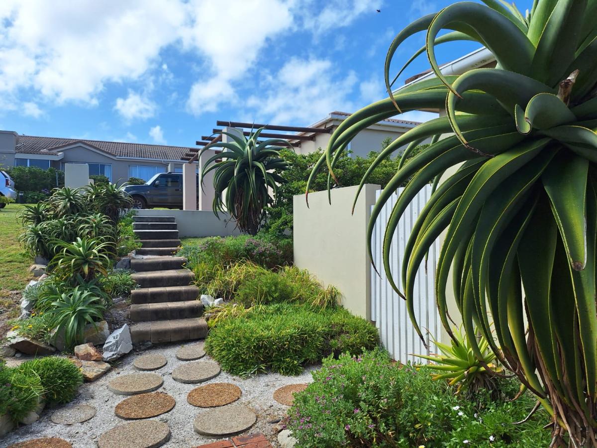 3 Bedroom House to rent in Hermanus Beach Club 22 Church Street Extention P24114074139