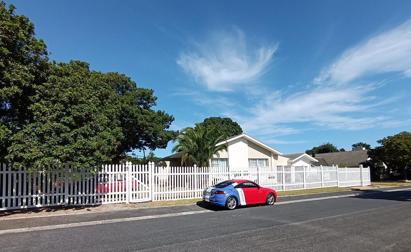 4 Bedroom House for sale in Parow North P24114075322