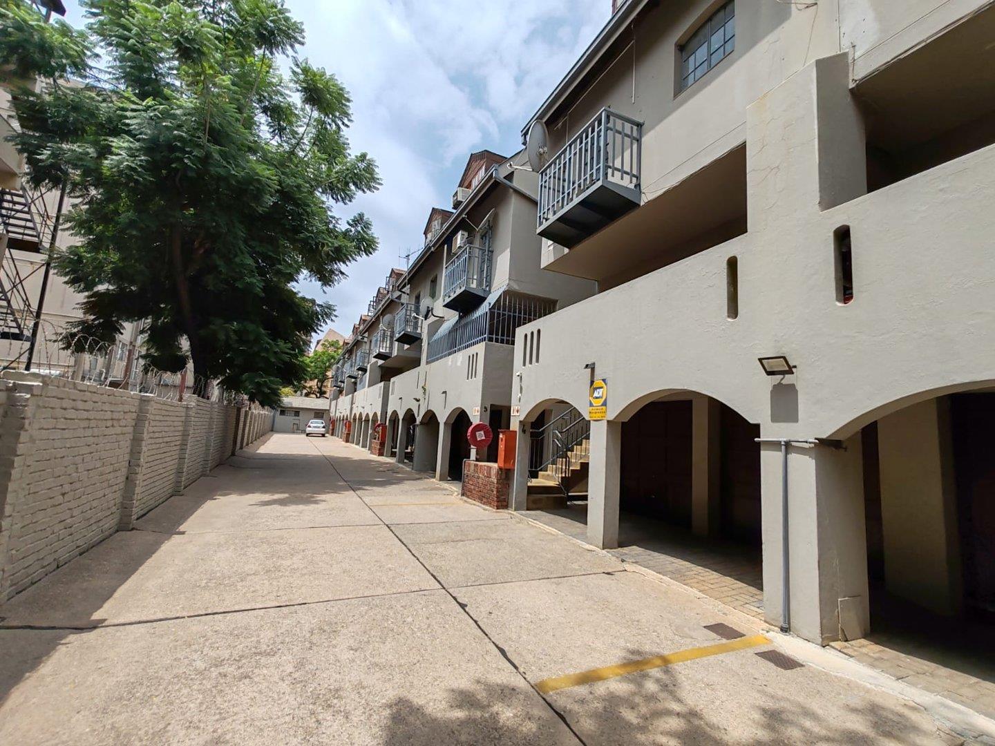 Sunnyside, Pretoria Property Townhouses for sale in Sunnyside