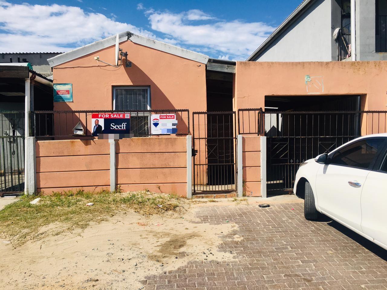 2 Bedroom House for sale in Phoenix P24114077418