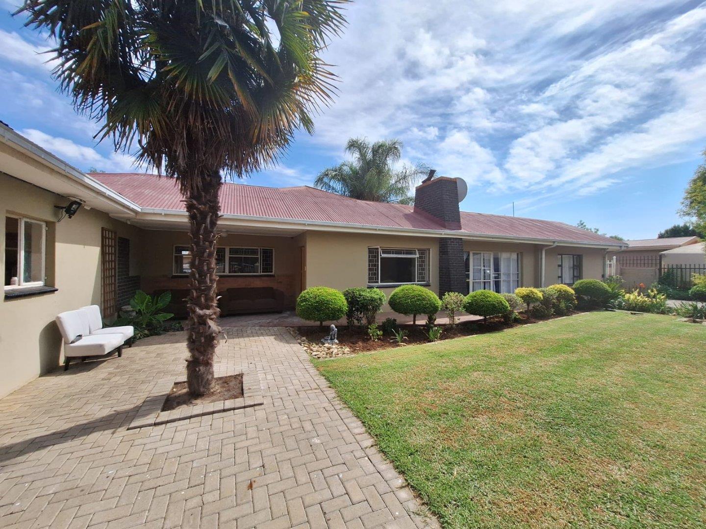 Houses for sale in Bloemfontein Bloemfontein Property Property24
