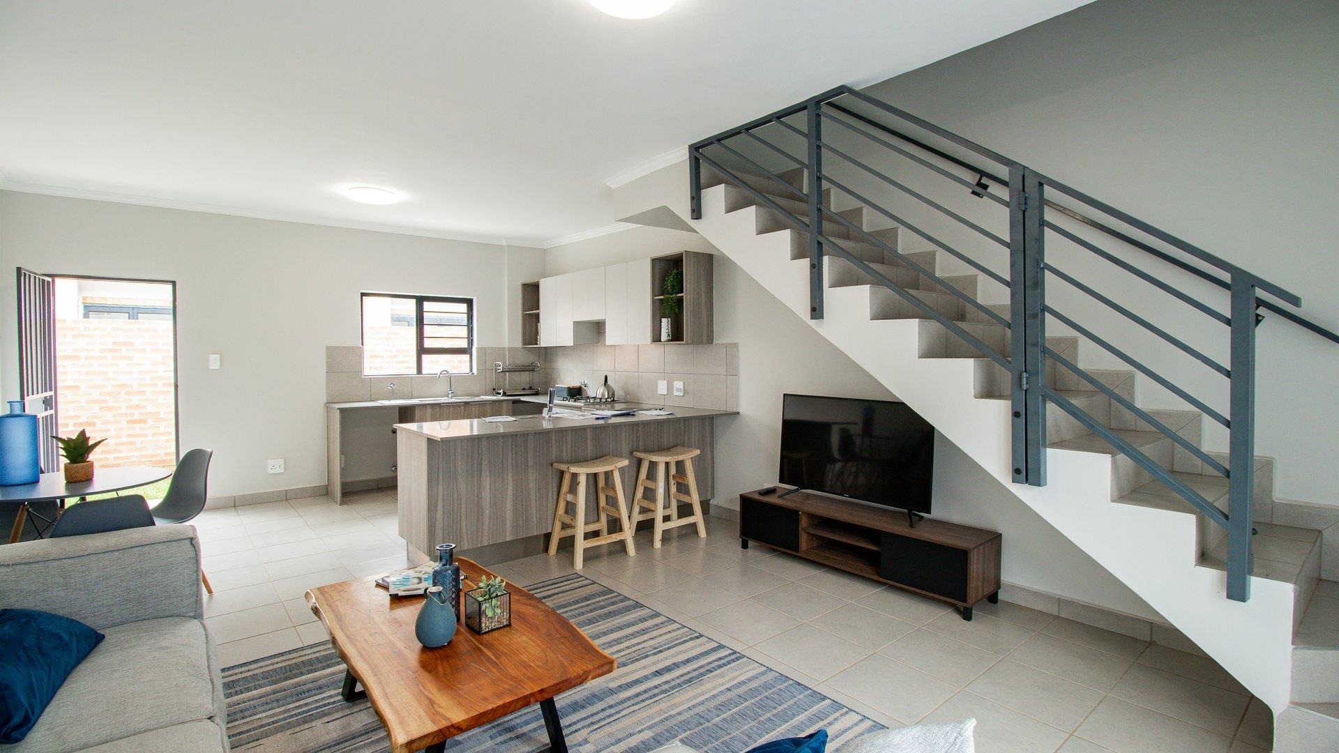 2 Bedroom Apartment / flat for sale in Lyttelton Manor P24114506256