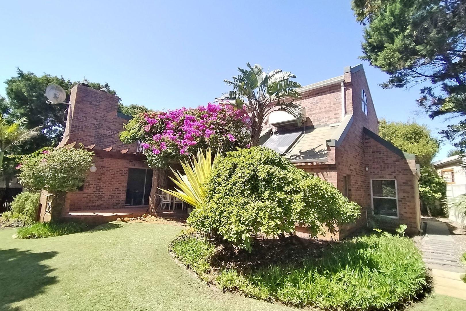 3 Bedroom House for sale in Milnerton Ridge P24114079104