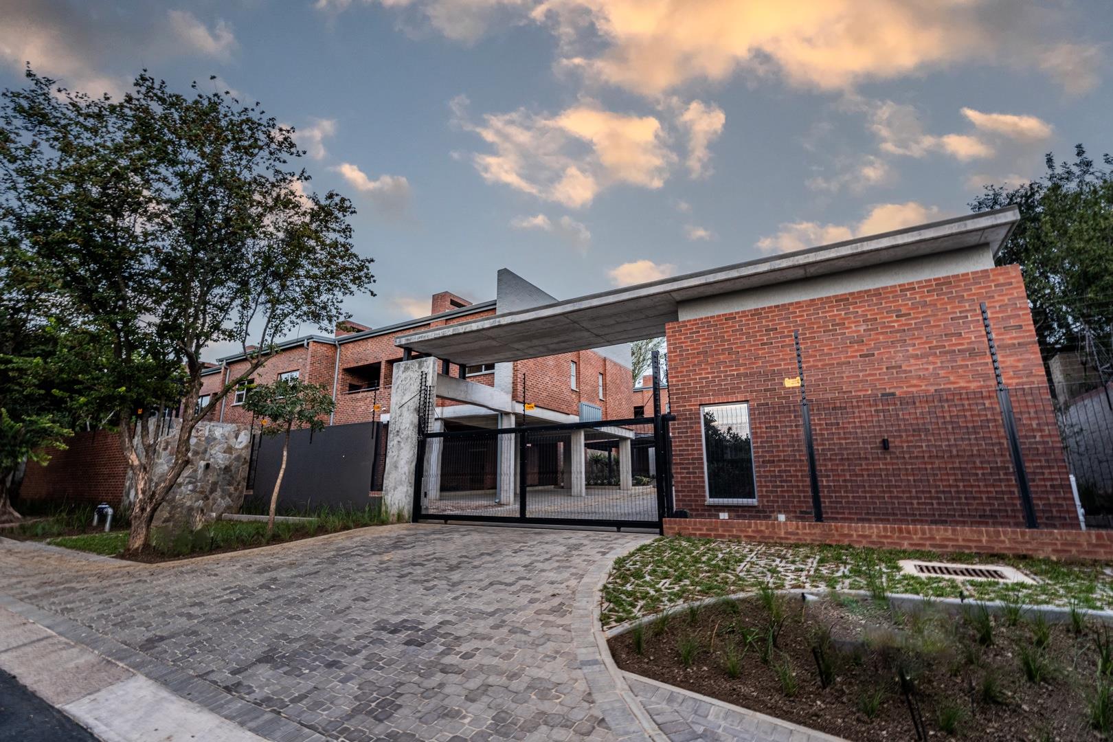 2 Bedroom Apartment / flat for sale in Menlo Park 33 14 Th Street