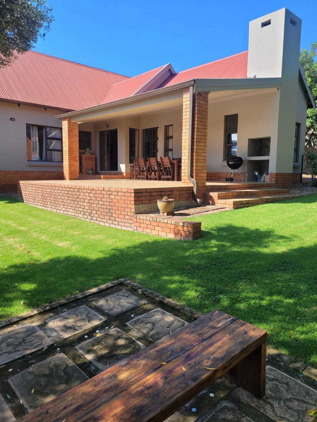 3 Bedroom House for sale in Candlewoods Country Estate 1808 Pioniers