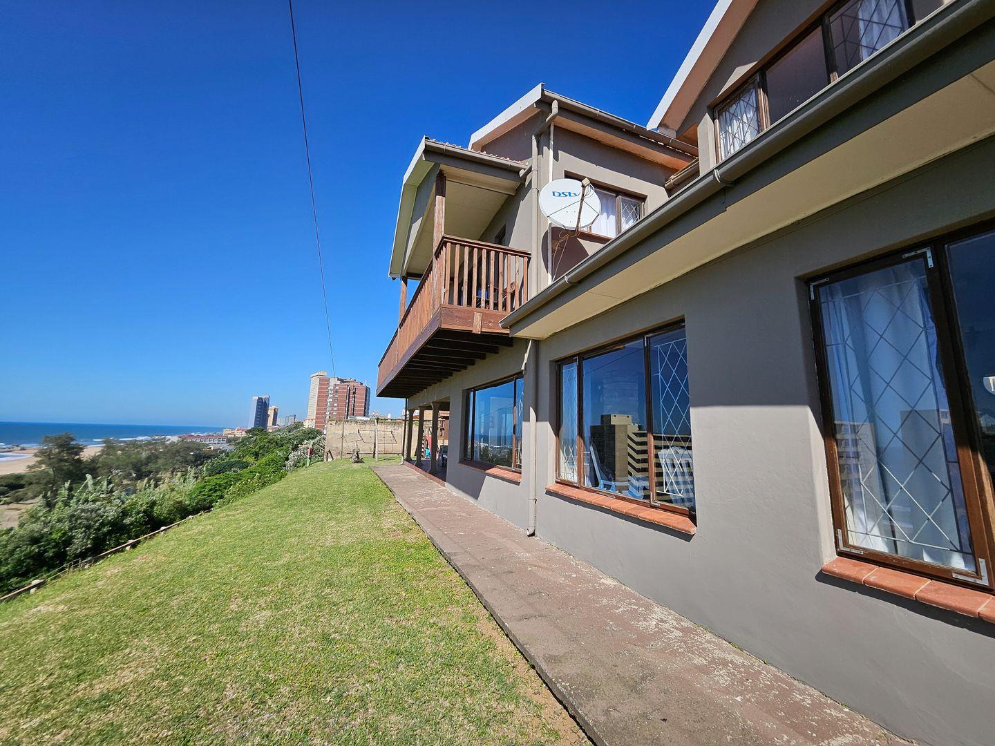 10 Bedroom House for sale in Amanzimtoti P24111085559