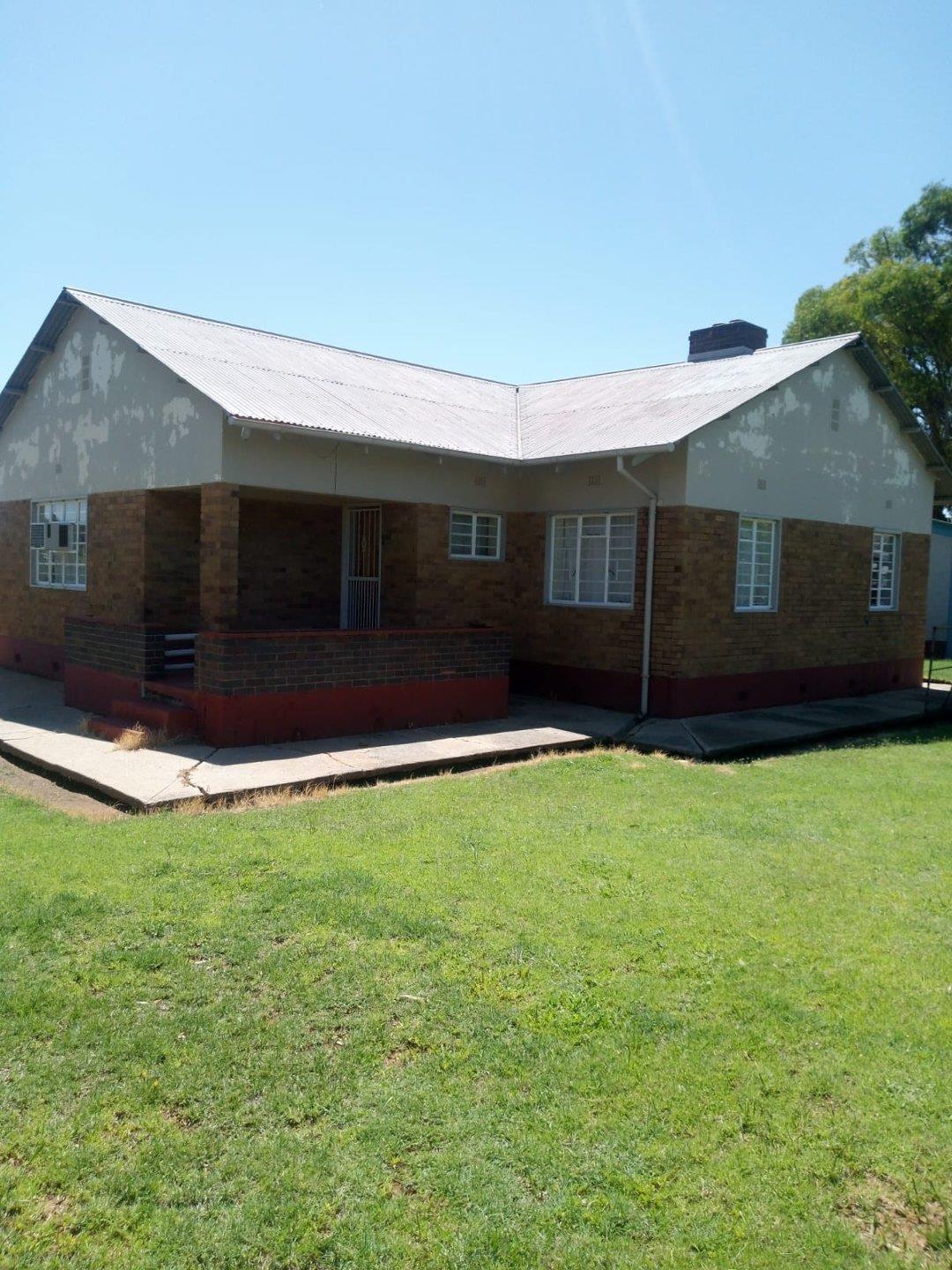 3 Bedroom House for sale in Bultfontein P24114085920