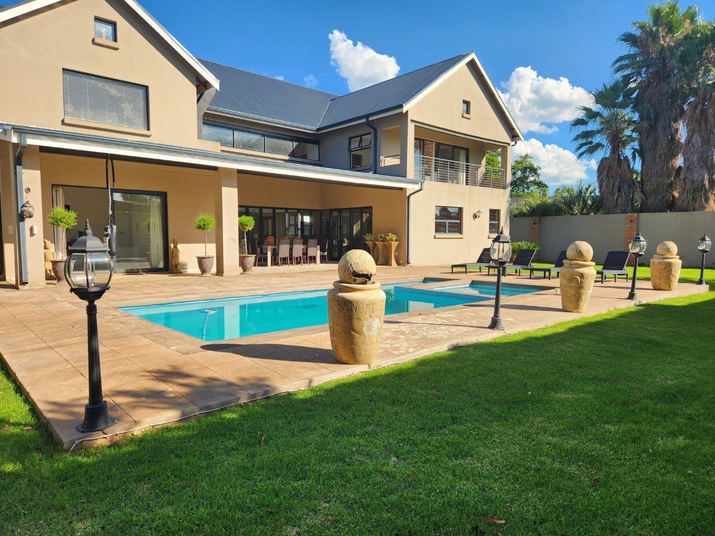 5 Bedroom House for sale in Golf Park P24113874602