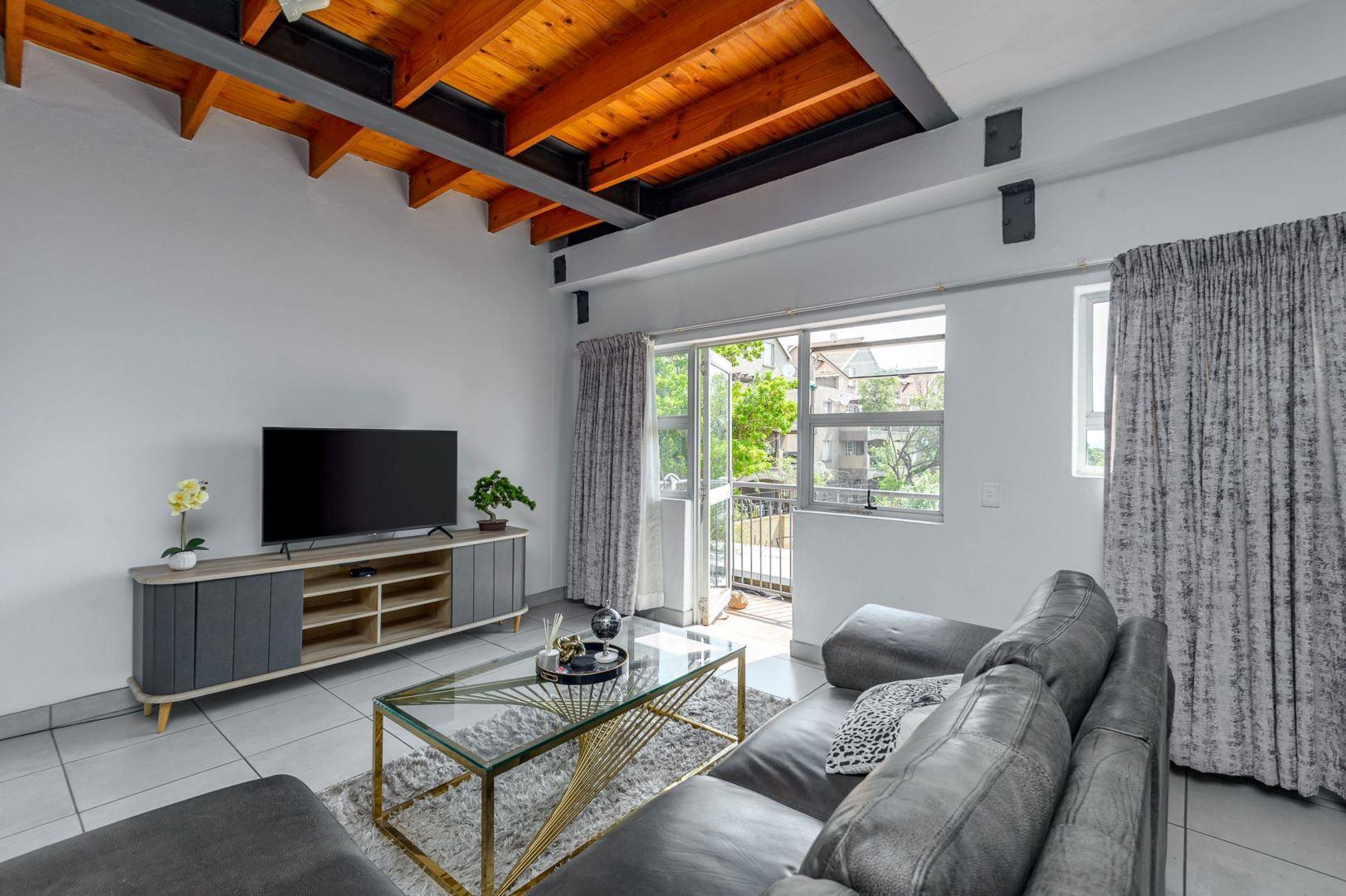 2 Bedroom Apartment / flat for sale in Ferndale 364 Kent P24114086562