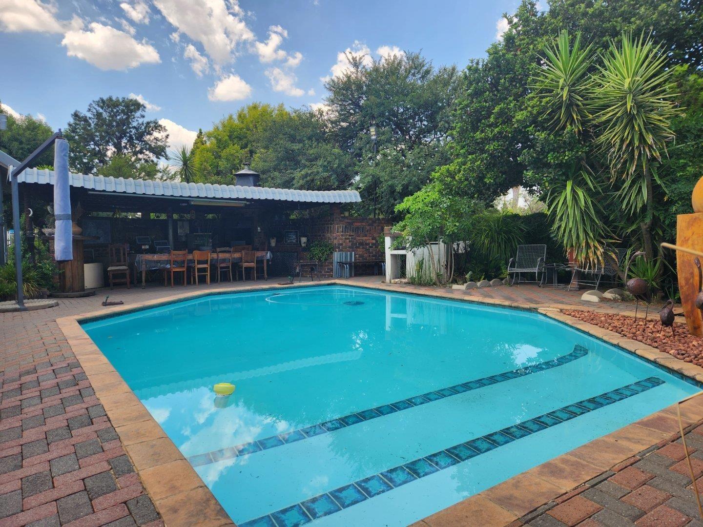 3 Bedroom House for sale in Three Rivers P24114051006