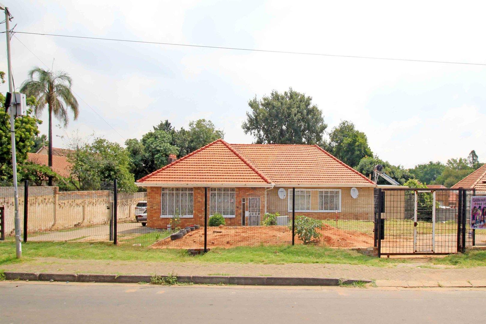 Savoy Estate Property Property and houses for sale in Savoy Estate