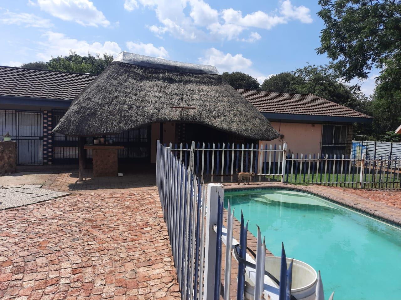 3 Bedroom House for sale in Allanridge P24114086920