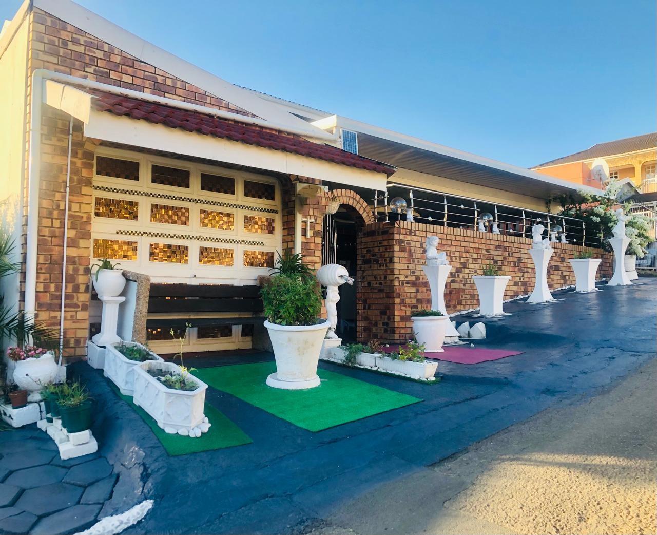 Woodview Property Property and houses for sale in Woodview