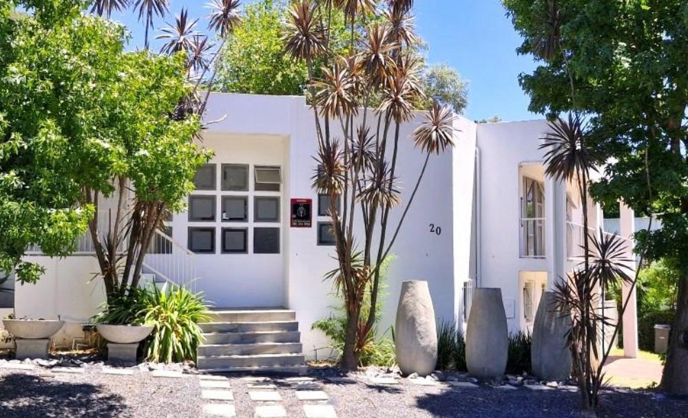 Paarl Central Property Houses for sale in Paarl Central