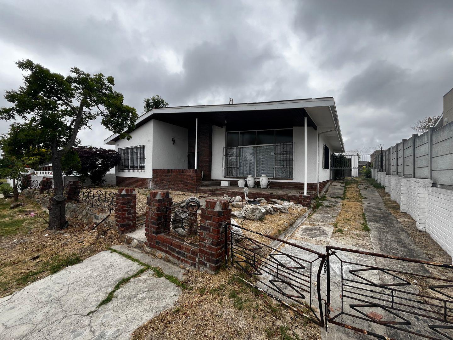 Glenhaven, Bellville Property Property and houses for sale in